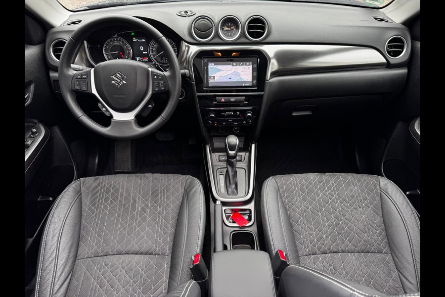 Suzuki Vitara 1.5 Hybrid Style | Panoramadak | Suzuki dealer onderhouden | Stoelverwarming | Camera |
