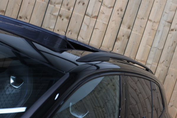 Volkswagen Tiguan 1.5 eTSI R-Line *Pano*H/K*360 Camera*Head-Up*Keyless*Trekhaak*
