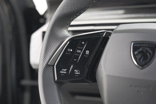Peugeot 5008 1.2 Hybrid 136 GT 7p | Adaptieve Cruise Control | Camera | Elektrische Kofferklep | Stoelverwarming