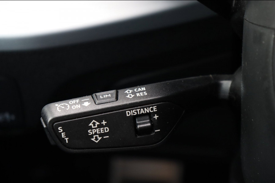 Audi Q2 35 TFSI S Edition org.NL S-line carplay
