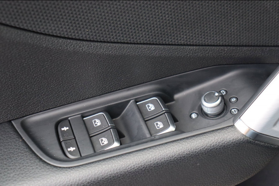 Audi Q2 35 TFSI S Edition org.NL S-line carplay
