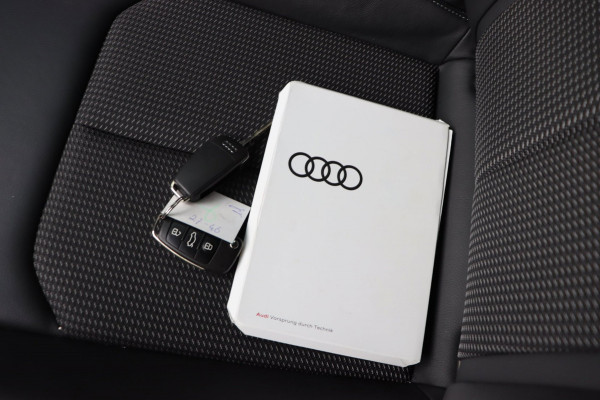 Audi Q2 35 TFSI S Edition org.NL S-line carplay