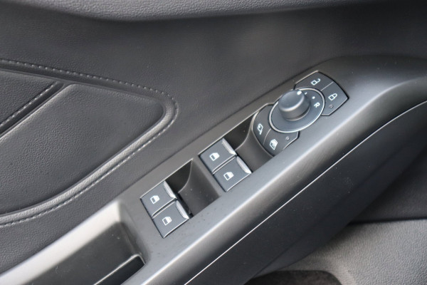Ford FOCUS Wagon 1.0 EcoBoost Hybrid Titanium org.NL carplay