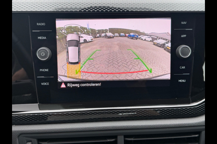Volkswagen Polo 1.0 TSI Life Business, achteruitrijcamera, climaat controle, lmv,digitaal cockpit, 1 e eigenaar, NL auto met nap