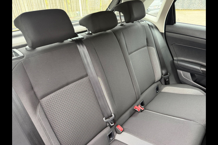 Volkswagen Polo 1.0 TSI Life Business, achteruitrijcamera, climaat controle, lmv,digitaal cockpit, 1 e eigenaar, NL auto met nap