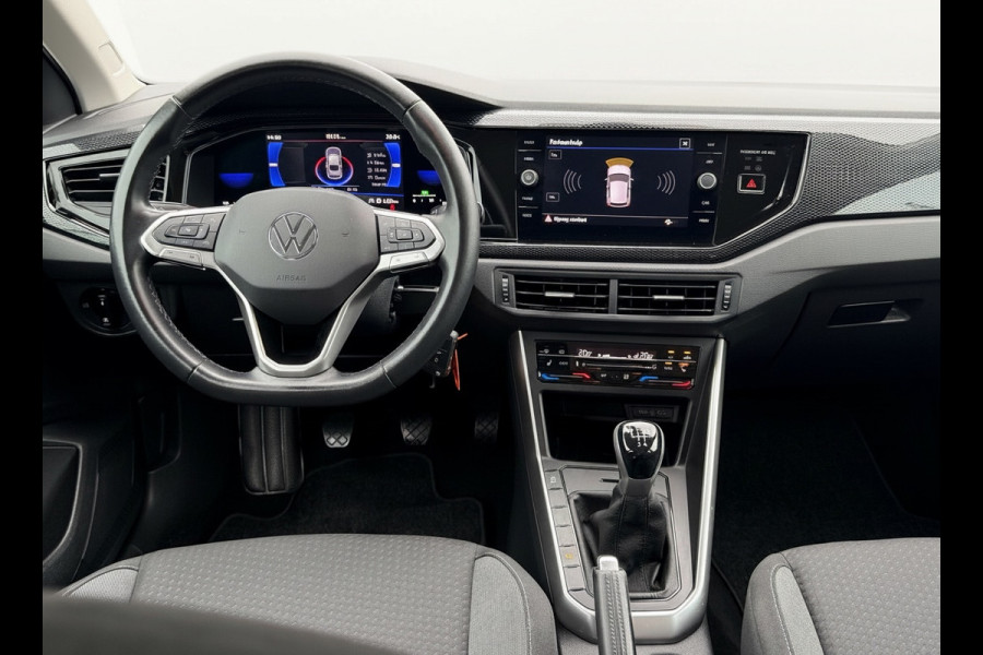 Volkswagen Polo 1.0 TSI Life Business, achteruitrijcamera, climaat controle, lmv,digitaal cockpit, 1 e eigenaar, NL auto met nap
