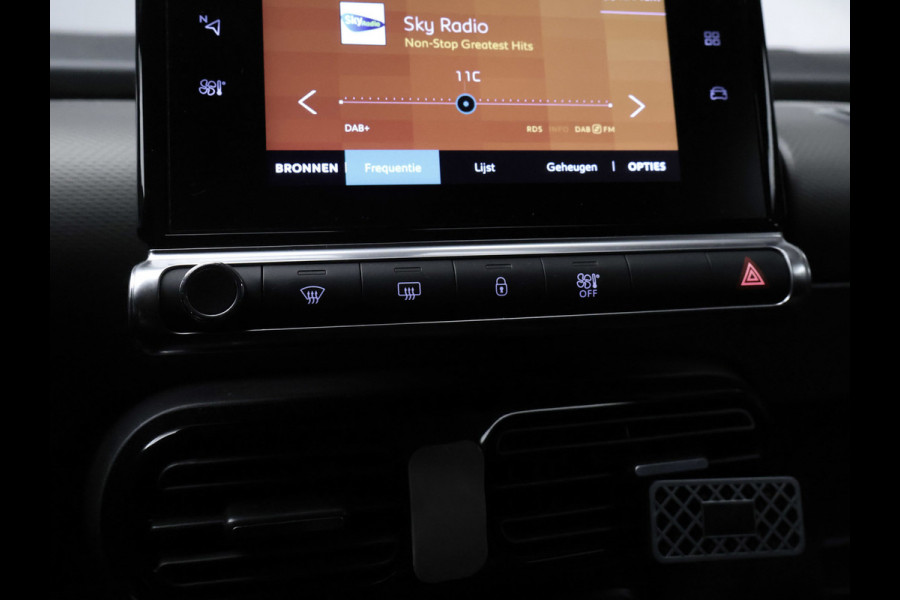 Citroën C4 Cactus 1.2 PureTech Business Sport (APPLE CARPLAY,NAVI,PDC,CLIMATE,CRUISE,GETINT,LED,SPORTSTOELEN,LM VELGEN)