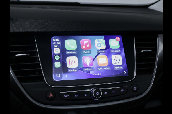 Opel Crossland X 1.2 Turbo Ultimate Sport (PANORAMADAK,APPLE CARPLAY,NAVI,STOEL/STUUR VERWARMING,GETINT,SPORTSTOELEN,LM VELGEN)