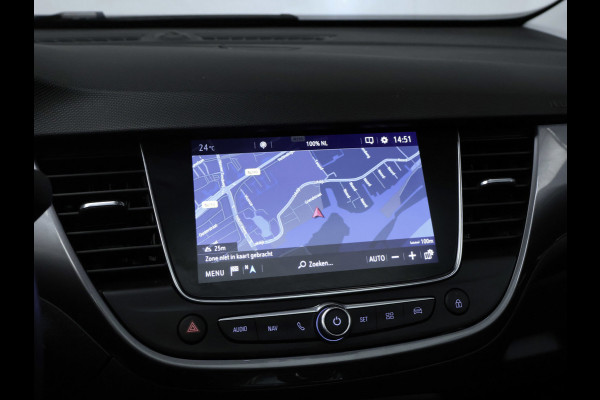 Opel Crossland X 1.2 Turbo Ultimate Sport (PANORAMADAK,APPLE CARPLAY,NAVI,STOEL/STUUR VERWARMING,GETINT,SPORTSTOELEN,LM VELGEN)