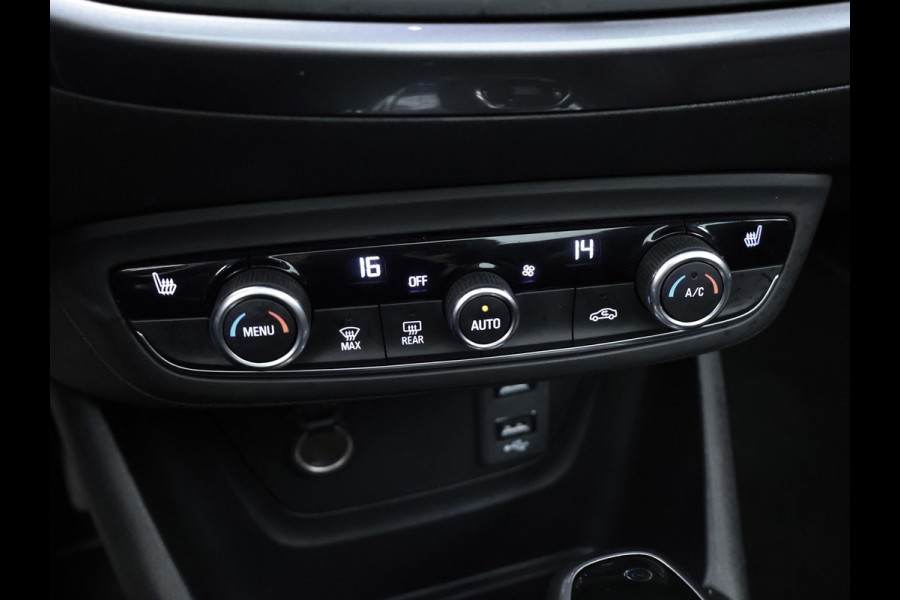 Opel Crossland X 1.2 Turbo Ultimate Sport (PANORAMADAK,APPLE CARPLAY,NAVI,STOEL/STUUR VERWARMING,GETINT,SPORTSTOELEN,LM VELGEN)