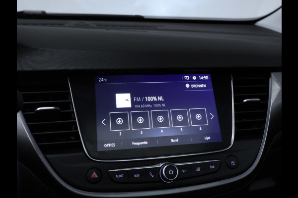 Opel Crossland X 1.2 Turbo Ultimate Sport (PANORAMADAK,APPLE CARPLAY,NAVI,STOEL/STUUR VERWARMING,GETINT,SPORTSTOELEN,LM VELGEN)