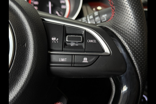 Suzuki Swift 1.4 Sport Smart Hybrid | Navi | Carplay | Dodehoek | Camera | 17" | Stoelverwarming | ACC | 100% Suzuki Dealer onderhouden!
