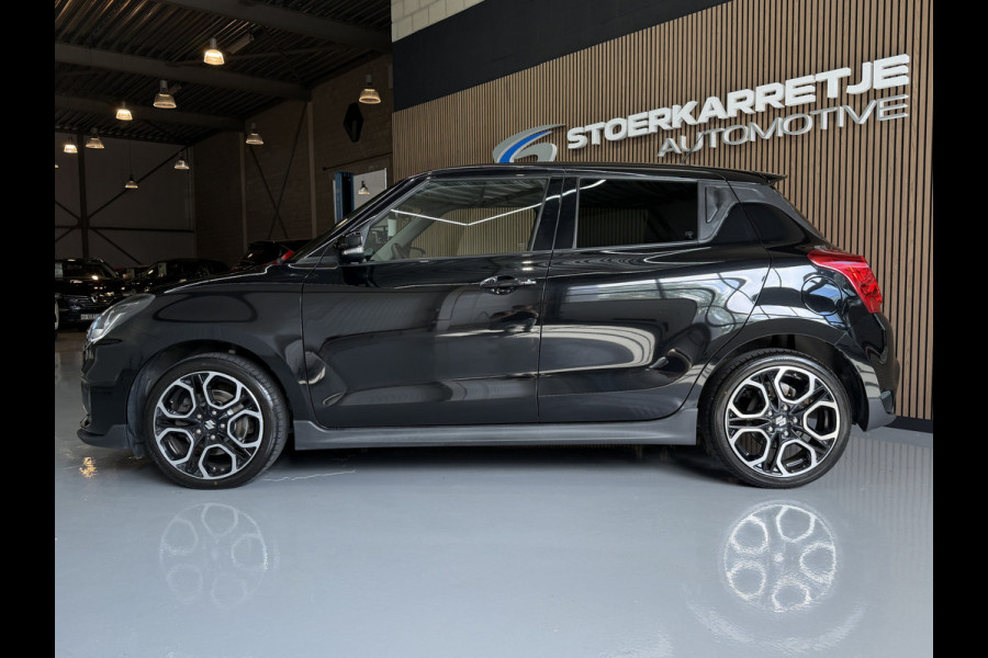 Suzuki Swift 1.4 Sport Smart Hybrid | Navi | Carplay | Dodehoek | Camera | 17" | Stoelverwarming | ACC | 100% Suzuki Dealer onderhouden!