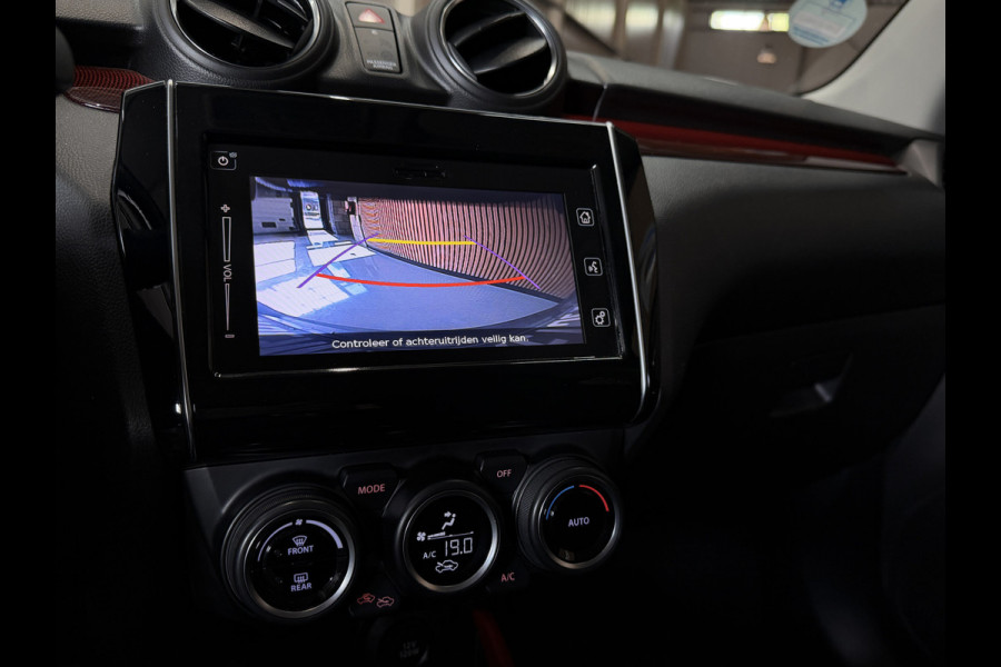 Suzuki Swift 1.4 Sport Smart Hybrid | Navi | Carplay | Dodehoek | Camera | 17" | Stoelverwarming | ACC | 100% Suzuki Dealer onderhouden!