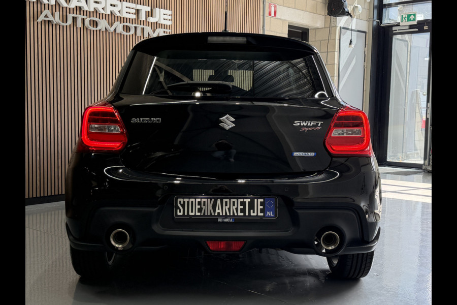Suzuki Swift 1.4 Sport Smart Hybrid | Navi | Carplay | Dodehoek | Camera | 17" | Stoelverwarming | ACC | 100% Suzuki Dealer onderhouden!
