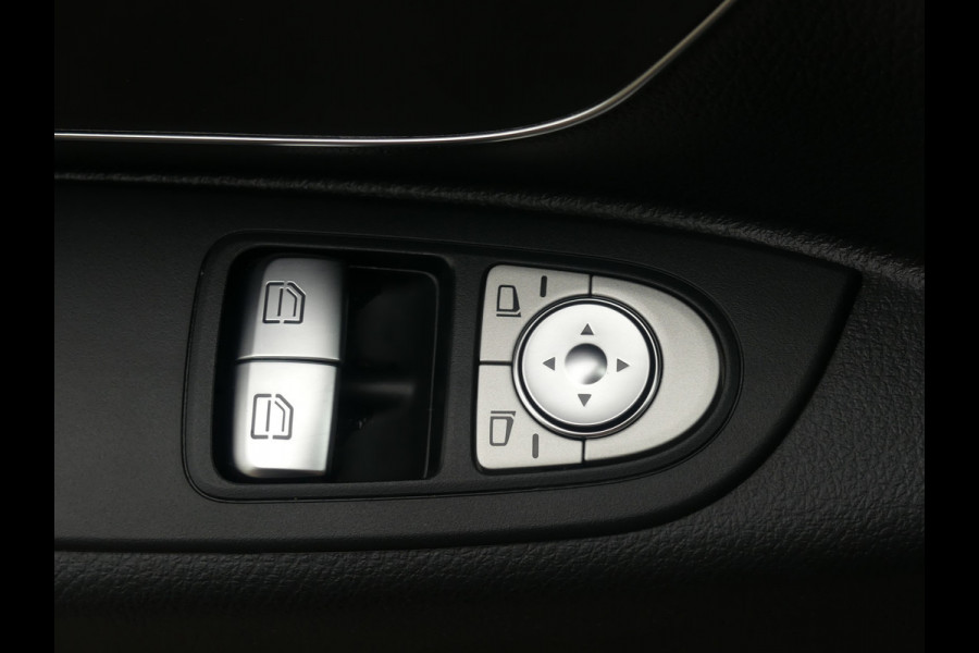 Mercedes-Benz Vito 114 CDI Lang Dubbel Cabine Dubbele schuifdeuren Leer/Navi/Camera