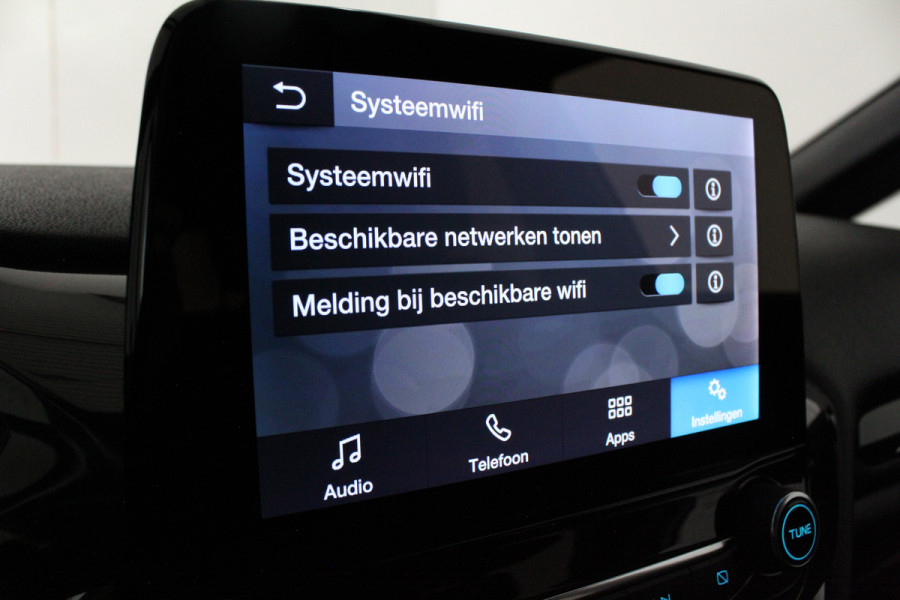 Ford Fiesta 1.0 EcoBoost Hybrid ST-Line Parkeersensor achter/Cruise control/17-inch lichtmetalen velgen...