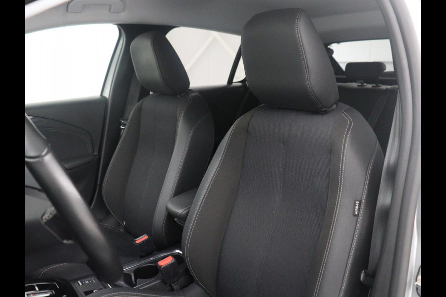 Opel Corsa-e Level 3 50 kWh | SOH 94,9% | Half leder | Cruise control | Lane assist | Park assist | Stoelverwarming | Climate control | Carplay | Navigatie