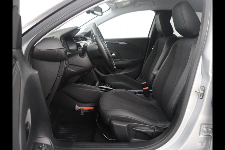 Opel Corsa-e Level 3 50 kWh | SOH 94,9% | Half leder | Cruise control | Lane assist | Park assist | Stoelverwarming | Climate control | Carplay | Navigatie