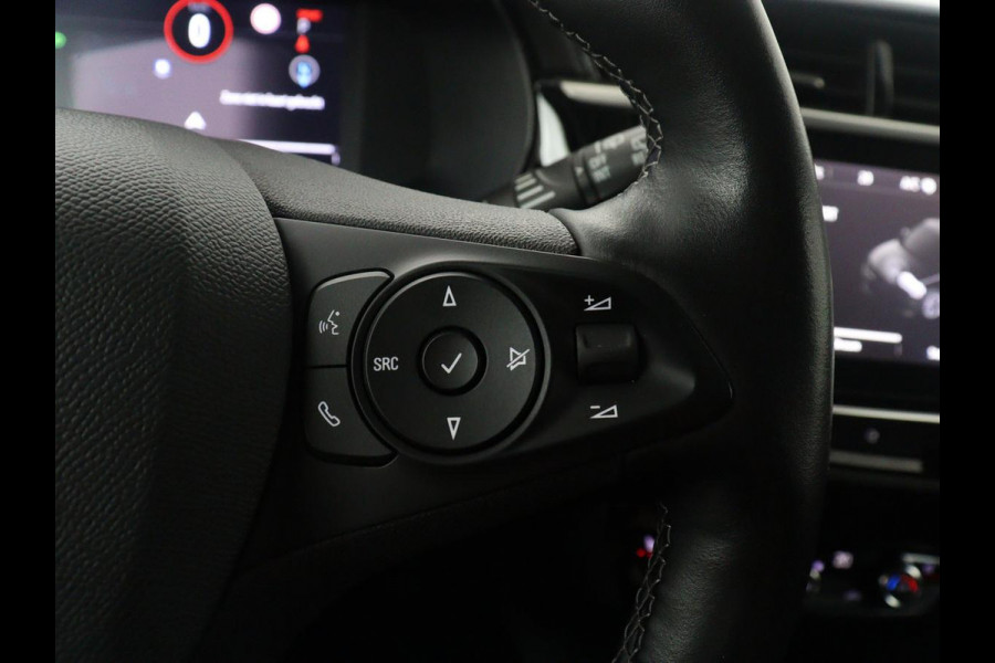 Opel Corsa-e Level 3 50 kWh | SOH 94,9% | Half leder | Cruise control | Lane assist | Park assist | Stoelverwarming | Climate control | Carplay | Navigatie
