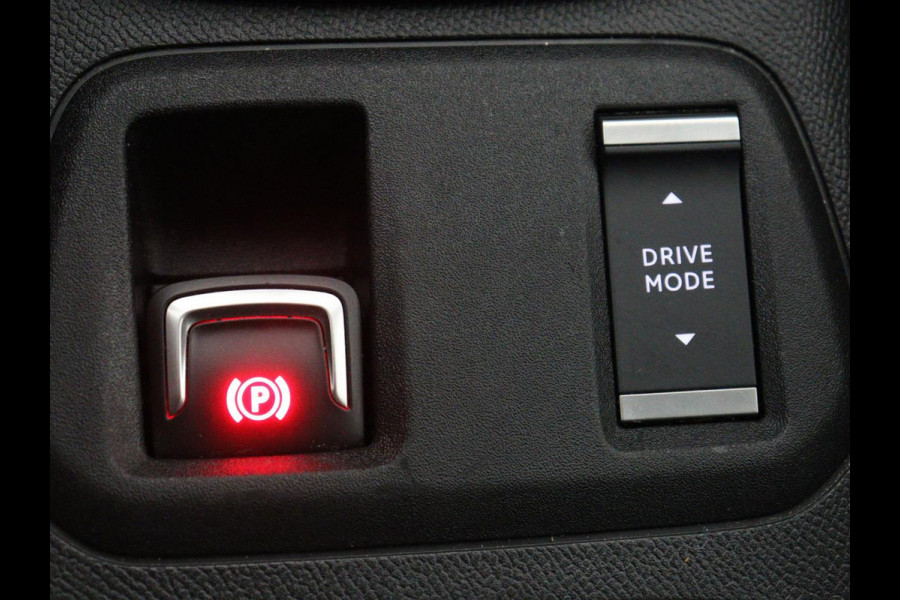 Opel Corsa-e Level 3 50 kWh | SOH 94,9% | Half leder | Cruise control | Lane assist | Park assist | Stoelverwarming | Climate control | Carplay | Navigatie