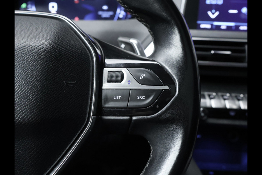 Peugeot 3008 1.2 PureTech Allure Sport (PANORAMADAK,APPLE CARPLAY,NAVI,CAMERA,360 VIEW,LED,GETINT,SPORTSTOELEN,LM VELGEN)