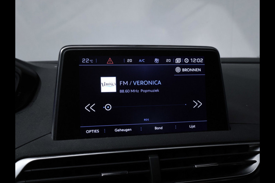 Peugeot 3008 1.2 PureTech Allure Sport (PANORAMADAK,APPLE CARPLAY,NAVI,CAMERA,360 VIEW,LED,GETINT,SPORTSTOELEN,LM VELGEN)
