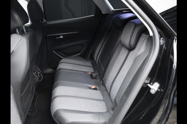 Peugeot 3008 1.2 PureTech Allure Sport (PANORAMADAK,APPLE CARPLAY,NAVI,CAMERA,360 VIEW,LED,GETINT,SPORTSTOELEN,LM VELGEN)