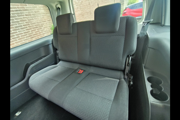 Volkswagen Caddy 1.0 Tsi Basic 102 PK 7 persoons Rijklaar + 12 maanden Bovag-garantie Henk Jongen Auto's in Helmond,  al 50 jaar service zoals 't hoort!