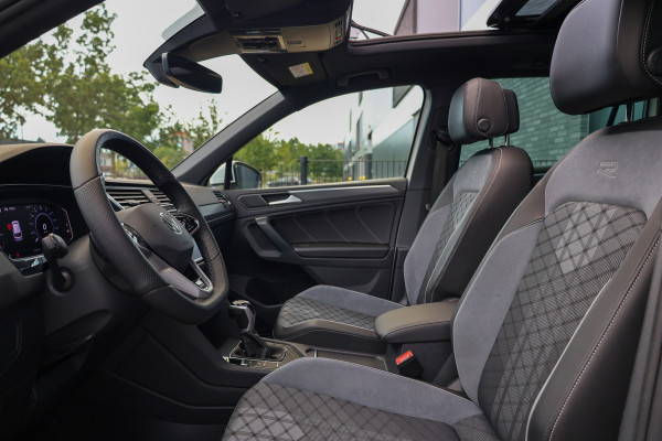 Volkswagen Tiguan 1.4 TSI eHybrid R-Line Business | BTW | PANO | CAMERA | IQ-LIGHT | ACC | SFEERVERL | ELEK KOFFERKLEP |