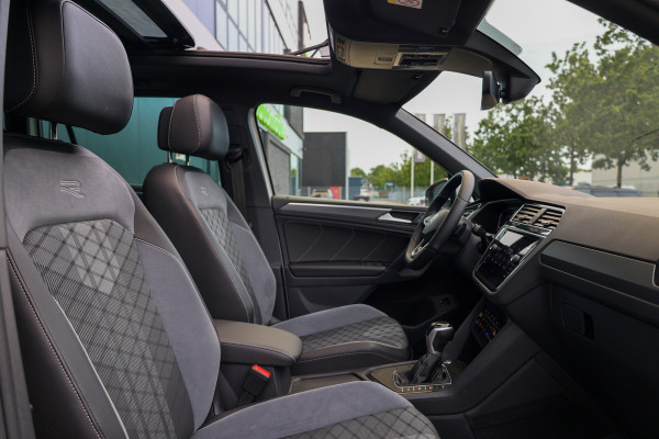 Volkswagen Tiguan 1.4 TSI eHybrid R-Line Business | BTW | PANO | CAMERA | IQ-LIGHT | ACC | SFEERVERL | ELEK KOFFERKLEP |