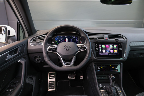 Volkswagen Tiguan 1.4 TSI eHybrid R-Line Business | BTW | PANO | CAMERA | IQ-LIGHT | ACC | SFEERVERL | ELEK KOFFERKLEP |