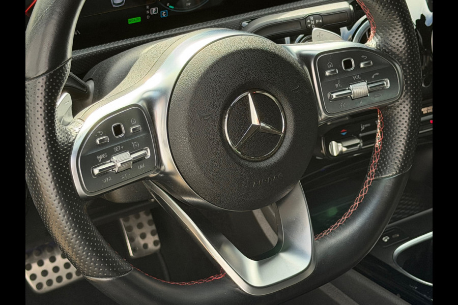 Mercedes-Benz CLA-Klasse Shooting Brake 250 e Business AMG Limited | Navi| Cruise |Panoramadak | Sfeerverlichting | zwarte hemel.