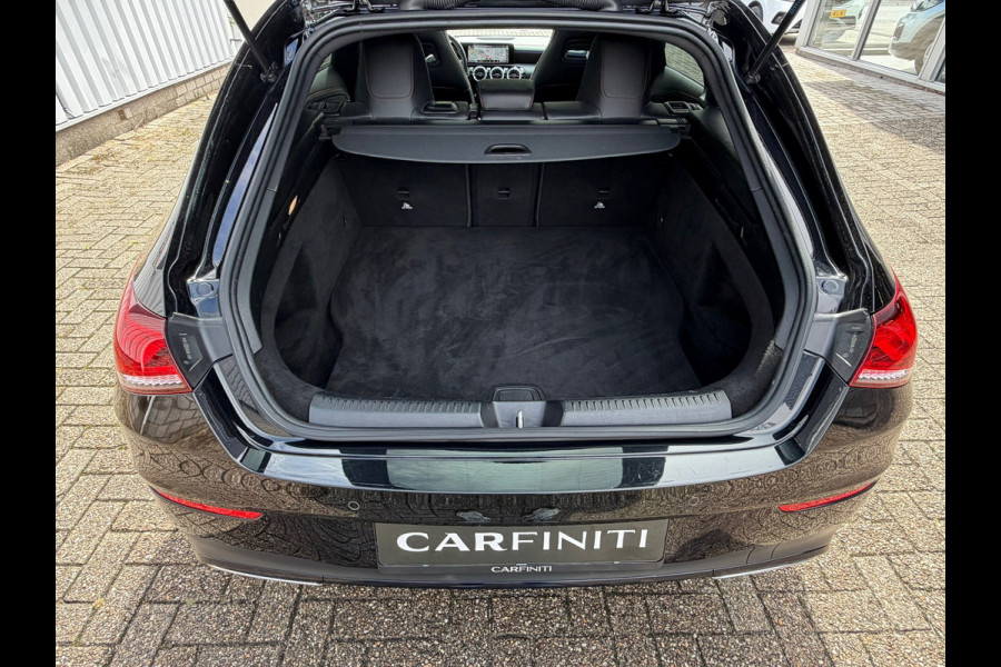 Mercedes-Benz CLA-Klasse Shooting Brake 250 e Business AMG Limited | Navi| Cruise |Panoramadak | Sfeerverlichting | zwarte hemel.