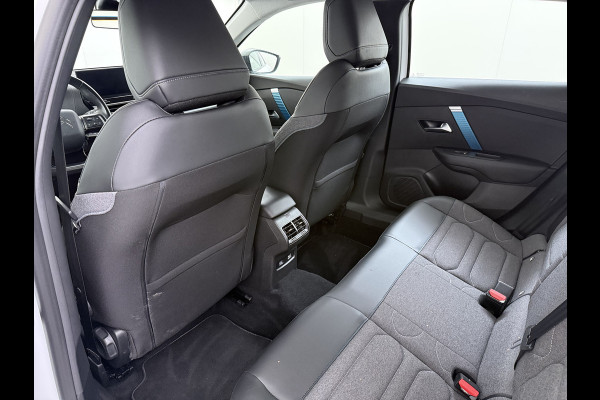 Citroën Ë-C4 Feel Pack 50kWh Head-Up Stoel+Stuurverwarming 360°Camera 3D-Navi Apple Carplay Adndroid Auto Ecc Pdc Voorruitverwarming Lmv Led Isofix Lane Assist Regen-Lichtsensor Dealeronderhouden Origineel Nederlandse Auto