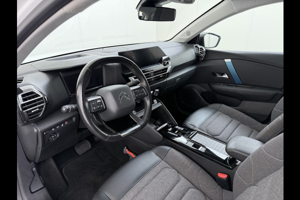 Citroën Ë-C4 Feel Pack 50kWh Head-Up Stoel+Stuurverwarming 360°Camera 3D-Navi Apple Carplay Adndroid Auto Ecc Pdc Voorruitverwarming Lmv Led Isofix Lane Assist Regen-Lichtsensor Dealeronderhouden Origineel Nederlandse Auto