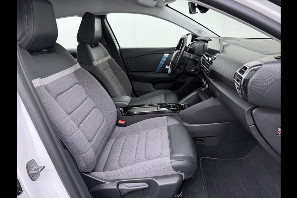 Citroën Ë-C4 Feel Pack 50kWh Head-Up Stoel+Stuurverwarming 360°Camera 3D-Navi Apple Carplay Adndroid Auto Ecc Pdc Voorruitverwarming Lmv Led Isofix Lane Assist Regen-Lichtsensor Dealeronderhouden Origineel Nederlandse Auto