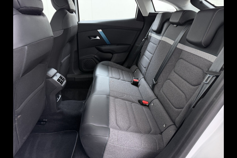 Citroën Ë-C4 Feel Pack 50kWh Head-Up Stoel+Stuurverwarming 360°Camera 3D-Navi Apple Carplay Adndroid Auto Ecc Pdc Voorruitverwarming Lmv Led Isofix Lane Assist Regen-Lichtsensor Dealeronderhouden Origineel Nederlandse Auto