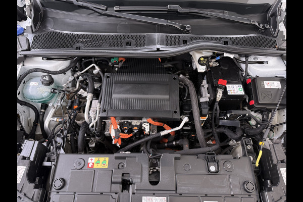 Citroën Ë-C4 Feel Pack 50kWh Head-Up Stoel+Stuurverwarming 360°Camera 3D-Navi Apple Carplay Adndroid Auto Ecc Pdc Voorruitverwarming Lmv Led Isofix Lane Assist Regen-Lichtsensor Dealeronderhouden Origineel Nederlandse Auto