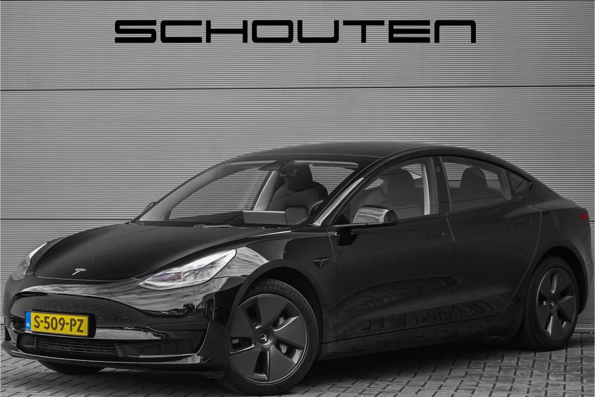Tesla Model 3 Standard RWD Plus 60 kWh Autopilot 23.000 KM