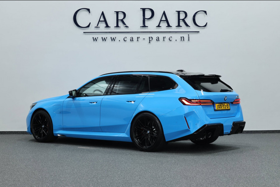 BMW 5 Serie Touring M5 INDIVIDUAL RIVIERA BLUE/M DRIVERS PROF/21" LMV/BOWERS & WILKINS/PANO/HUD/ACC/ECC/FABRIEKSGARANTIE!