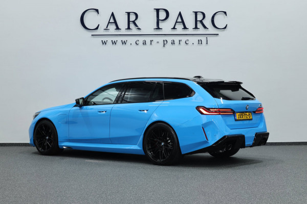 BMW 5 Serie Touring M5 INDIVIDUAL RIVIERA BLUE/M DRIVERS PROF/21" LMV/BOWERS & WILKINS/PANO/HUD/ACC/ECC/FABRIEKSGARANTIE!