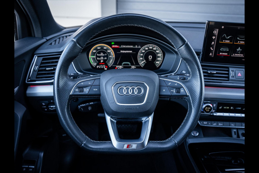 Audi Q5 Sportback 55 TFSI e S edition Luchtvering | Black Optics | Trekhaak