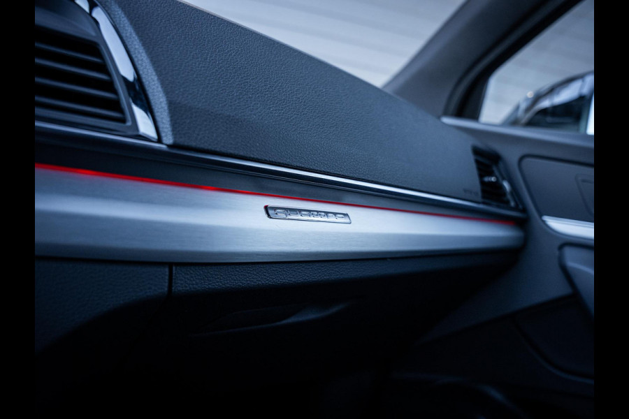 Audi Q5 Sportback 55 TFSI e S edition Luchtvering | Black Optics | Trekhaak