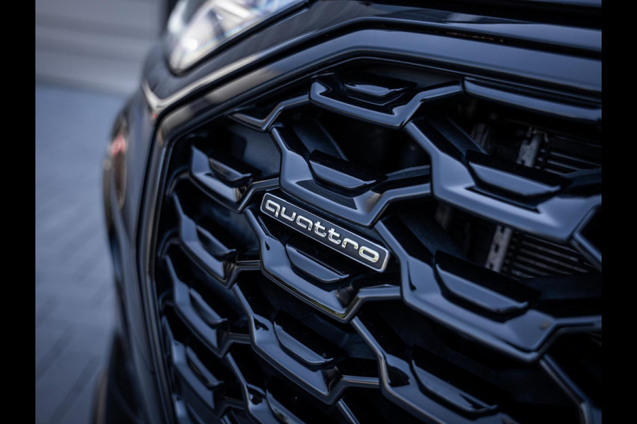 Audi Q5 Sportback 55 TFSI e S edition Luchtvering | Black Optics | Trekhaak