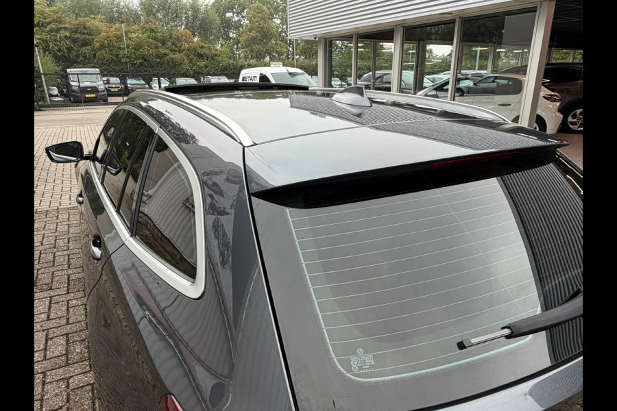 BMW 3-serie 320e Touring Business Edition Plus 204 Pk |Navigatie | Cruise | Panoramadak | Camera | 17".