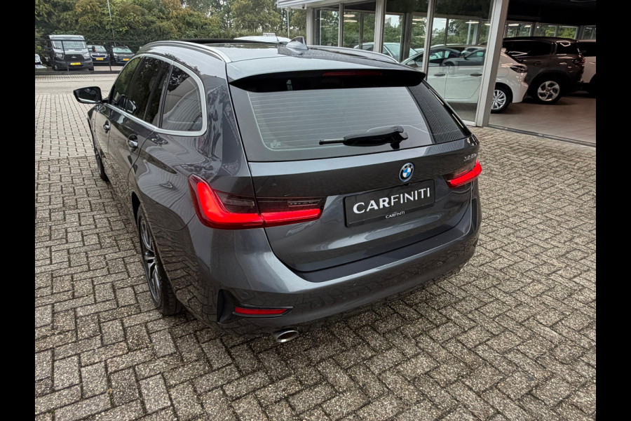 BMW 3-serie 320e Touring Business Edition Plus 204 Pk |Navigatie | Cruise | Panoramadak | Camera | 17".