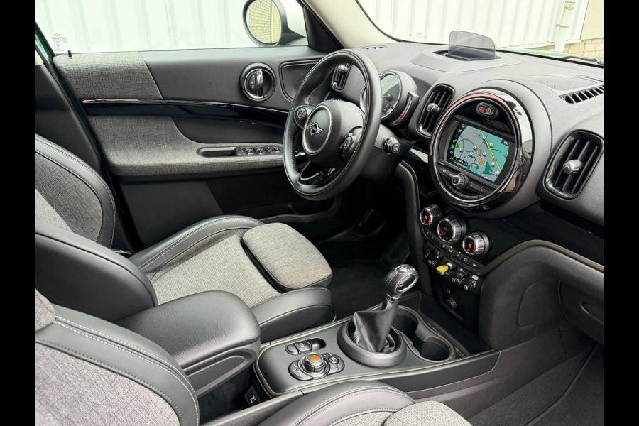 MINI Countryman 1.5 Cooper S E ALL4 225 Pk | Navigatie | Cruise | Camera | Clima | HalfLeder | Led | 18'.