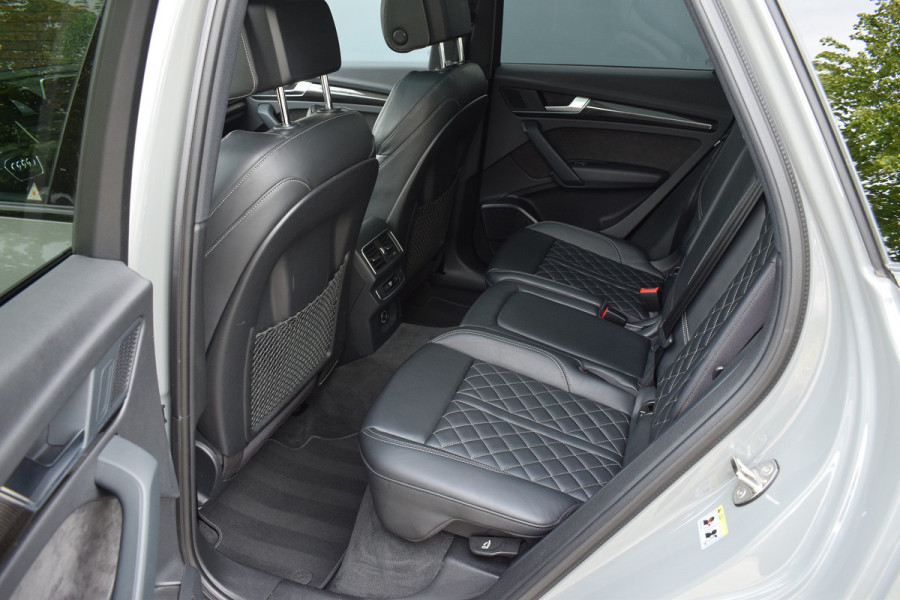 Audi SQ5 3.0 V6 TFSI 354pk Quattro | Luchtvering | Pano | HUD | 22"