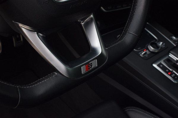 Audi SQ5 3.0 V6 TFSI 354pk Quattro | Luchtvering | Pano | HUD | 22"